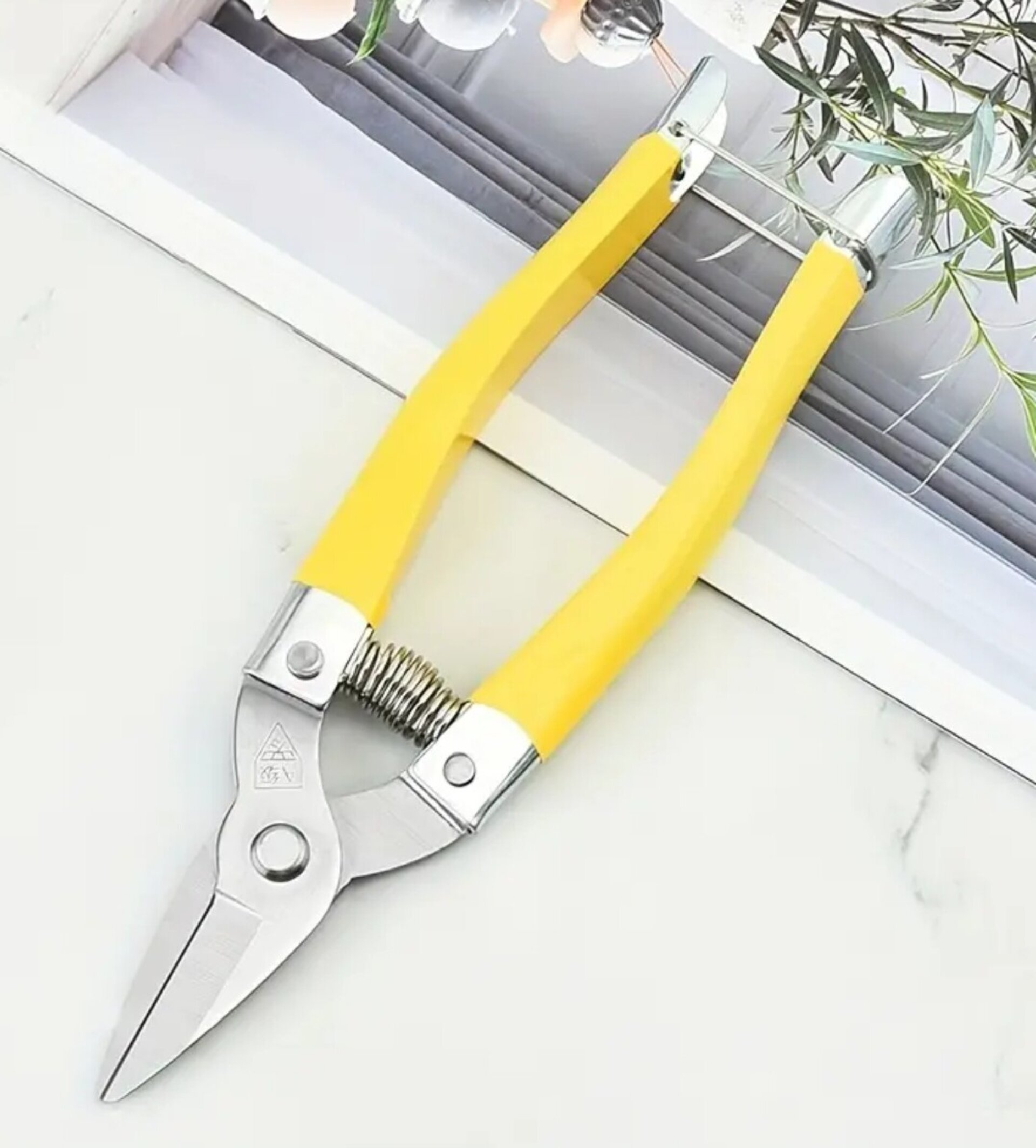 Tijeras De Ramas Amarillas - 4